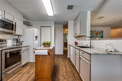 2714 Gold Hill Dr, Wylie, TX 75098 - photo 4