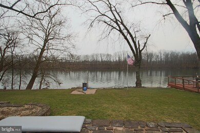 38 E Indian Ln, Norristown, PA 19403 - photo 3