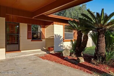 5711 Banyan Dr, Jacksonville, FL 32244 - photo 5