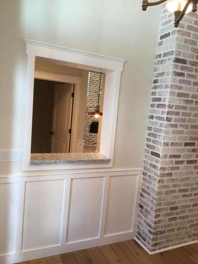 Entryway Counter