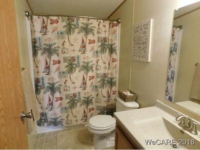 796 Lakeridge Dr, Lima, OH 45804 - photo 5