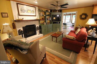 109 Brownstone Dr, Hershey, PA 17033 - photo 7