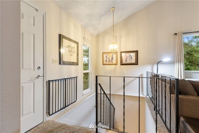 5209 65th Ave W unit 5209, University Place, WA 98467 - photo 4