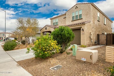 9567 W Robin Ln, Peoria, AZ 85383 - photo 4