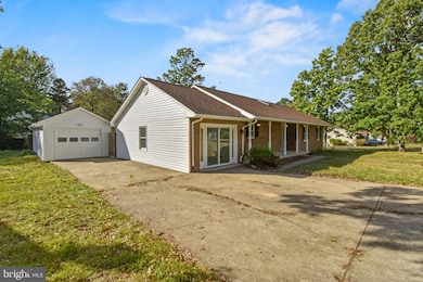 343 Forest Springs Dr, Stuarts Draft, VA 24477 - photo 2