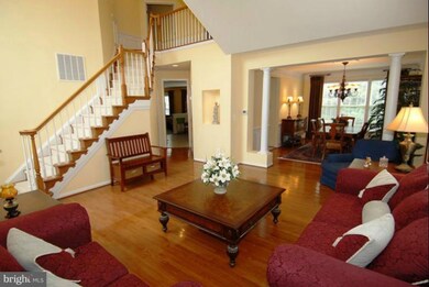 42881 Vestals Gap Dr, Broadlands, VA 20148 - photo 4