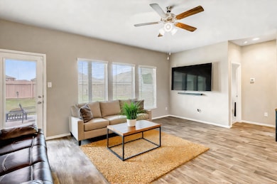 Showing the potential of this large family room! 
