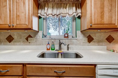 6732 Netherland Dr, Liberty Township, OH 45044 - photo 7