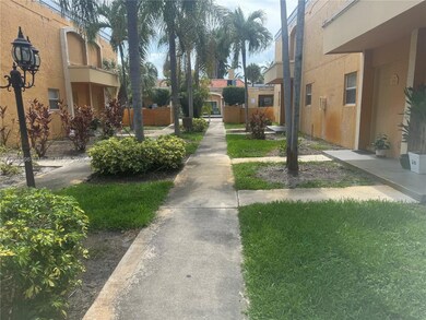 17901 NW 68th Ave unit T208, Hialeah, FL 33015 - photo 4
