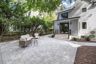 45 Sparks St, Cambridge, MA 02138 - photo 5