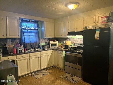 1667 Broadway, Schenectady, NY 12306 - photo 7