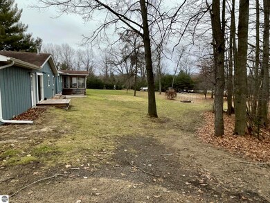 5657 M 55, Whittemore, MI 48770 - photo 2