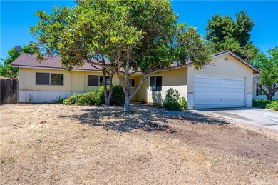 1084 Sylvia Cir, Paso Robles, CA 93446 - photo 3