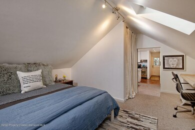 634WestMain#7_WEB001