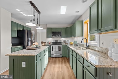 9567 Trio Ln, Manassas, VA 20112 - photo 2