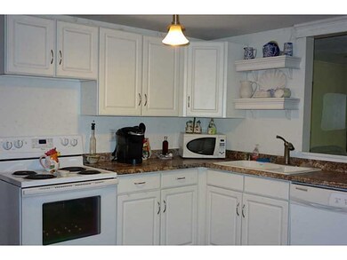 61 S Ferry Rd, Narragansett, RI 02882 - photo 5