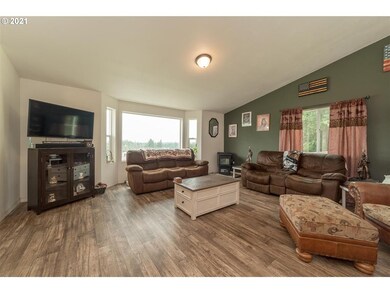 14351 S Griffith Ln, Mulino, OR 97042 - photo 7