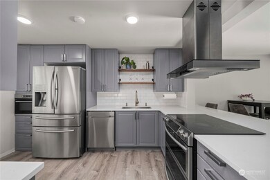 23917 12th Place S unit 2506, Des Moines, WA 98198 - photo 3