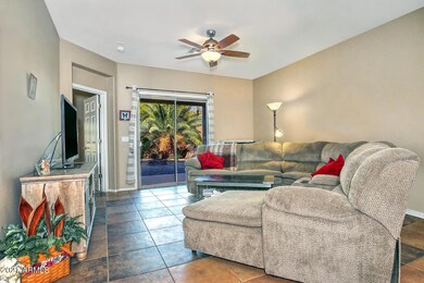 7250 W Millerton Way Florence-large-006-