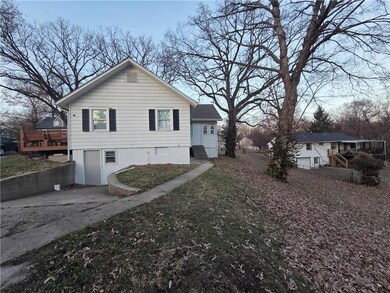 3831 NE Antioch Rd, Kansas City, MO 64117 - photo 5