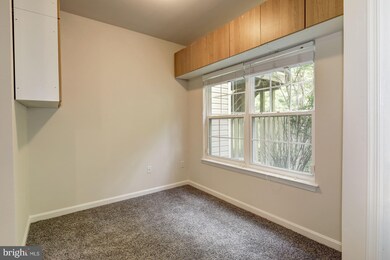 2575 Vireo Ct, Odenton, MD 21113 - photo 5
