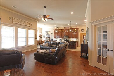 5507 Aspen, Bartlesville, OK 74006 - photo 3