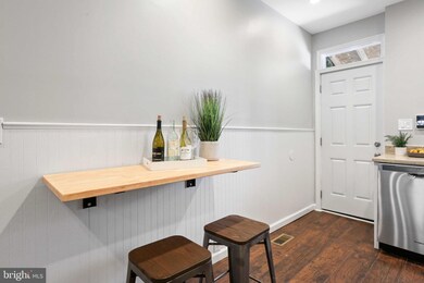 136 N Belnord Ave, Baltimore, MD 21224 - photo 7