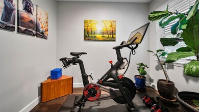 1031 Curtin St, Houston, TX 77018 - photo 5