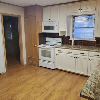 1116 Allen St, Rosenberg, TX 77471 - photo 5