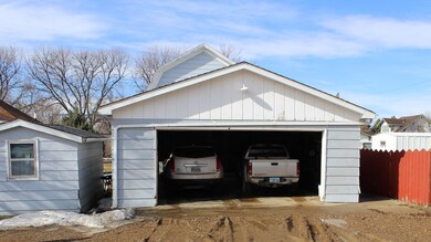 Garage 1