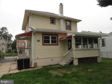 121 N Scott Ave, Glenolden, PA 19036 - photo 2