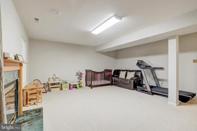 5200 Winding Star Cir, Columbia, MD 21044 - photo 5