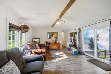 840 N 600 E, Knox, IN 46534 - photo 4