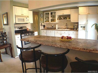 1307 Vanderbilt Ave, North Tonawanda, NY 14120 - photo 5