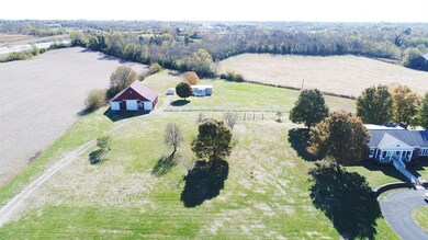 876 Lexington Rd, Harrodsburg, KY 40330 - photo 7