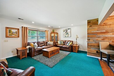 1129 W Bluelick Rd, Lima, OH 45801 - photo 7