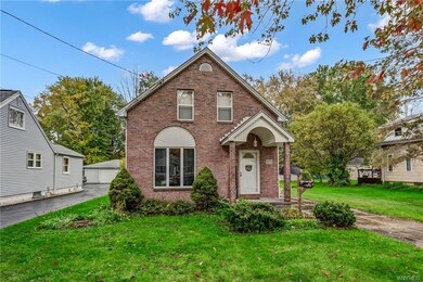 373 E Stenzil St, North Tonawanda, NY 14120 - photo 2