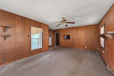 4605 Siegel St, Houston, TX 77009 - photo 4