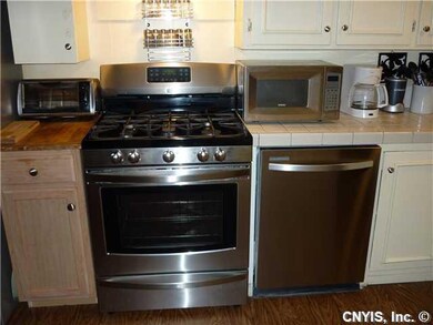 Kitchen Quality cooking and cleaning with stainles