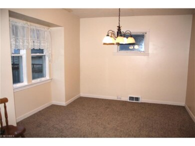 Dining room with newer carpet
