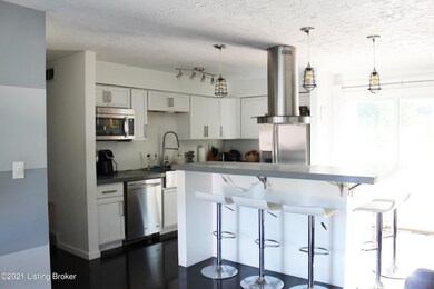 B6B53562-2D87-437C-BC9B-1C7F0FB9CAAC