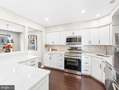 81 Tarragon Ct unit CO81, West Deptford, NJ 08086 - photo 4