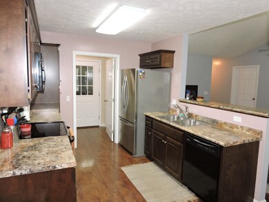 1208 Eastend Rd, Manchester, TN 37355 - photo 7