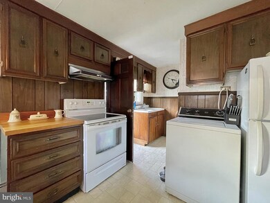 305 Frazer Place, New Castle, DE 19720 - photo 6