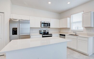 248 Nine Iron Dr, Davenport, FL 33896 - photo 2