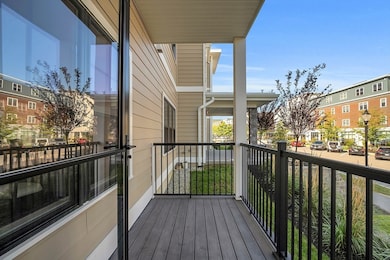 55 Pointe Place unit 208, Dover, NH 03820 - photo 3