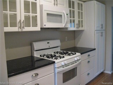 1859 Wickham St unit 141, Royal Oak, MI 48073 - photo 6