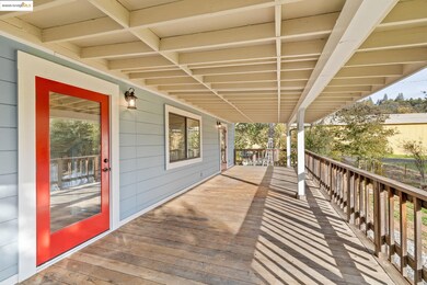18527 Crocker Ave, Tuolumne, CA 95379 - photo 6
