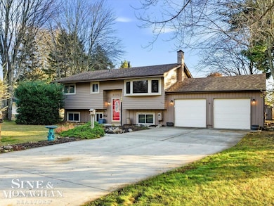 4361 Peck Rd, Port Huron, MI 48060 - photo 2