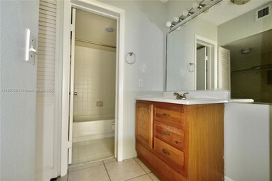 13240 SW 88th Ln unit 207E, Miami, FL 33186 - photo 5